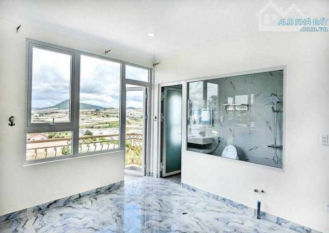 Biệt Thự 2 Mặt Tiền 6 Tầng, 16 căn hộ - View Đẹp. 284m2 chính chủ đường Trịnh Hoài Đức, Tp - 10