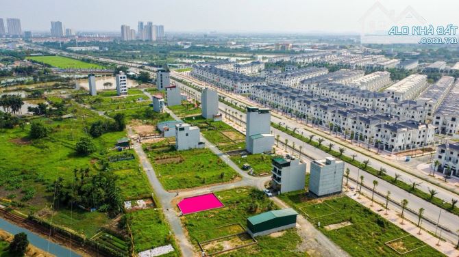Siêu hiếm lô góc 209m2 mặt tiền 35m2 đất phận lô khu mặt đường Vành Đai 3.5 - 4