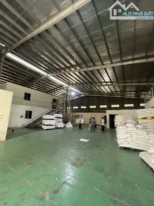 Cho thuê kho 555m2; 1250m2; 5000m2 Đỗ Xuân Hợp, Phước Long A, Quận 9 xe container vào được - 1
