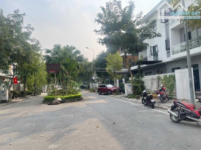 Bán miếng đất biệt thư khu DÂN CƯ HIỆN HỮU 220m2, ngay BV QT Hạnh Phúc - 3