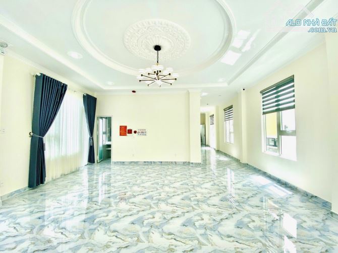 Biệt Thự 2 Mặt Tiền 6 Tầng, 16 căn hộ - View Đẹp. 284m2 chính chủ đường Trịnh Hoài Đức, Tp - 3