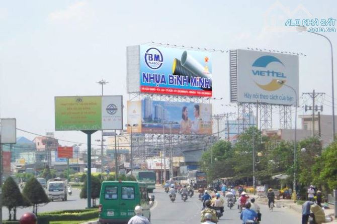 VỊ TRÍ ĐẸP ĐẦU TƯ DÀI HẠN, NHÀ VÀ PHÒNG TRỌ LÊ TẤN BÊ NGAY CẦU AN LẠC QUẬN BÌNH TÂN