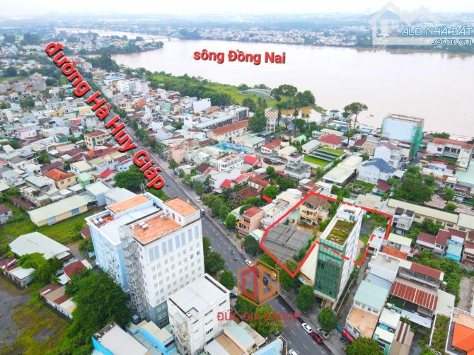 Bán 2300m2 đất mặt tiền Hà Huy Giáp, trung tâm nhất Biên Hoà.