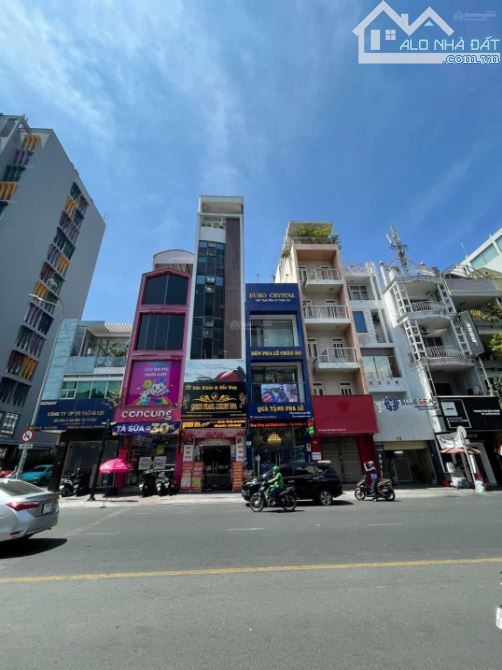 Siêu rẻ! Bán tòa nhà cực đẹp mặt tiền đường Nguyễn Bỉnh Khiêm, Quận 1, GIá bán 38 Tỷ - 1