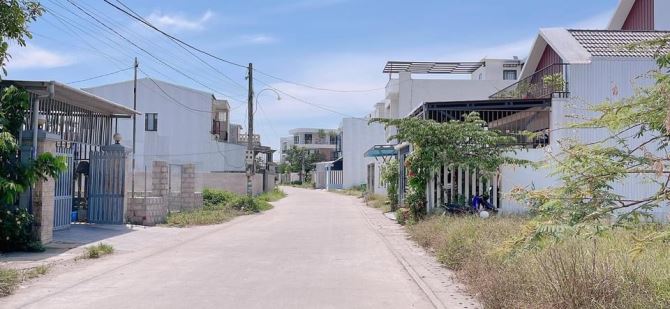 Đất mặt tiền xóm 4 Ngọc Anh, ngay cạnh KQH Ngọc Anh, Phú Thượng, TP Huế.  Diện tích: 156m2 - 1