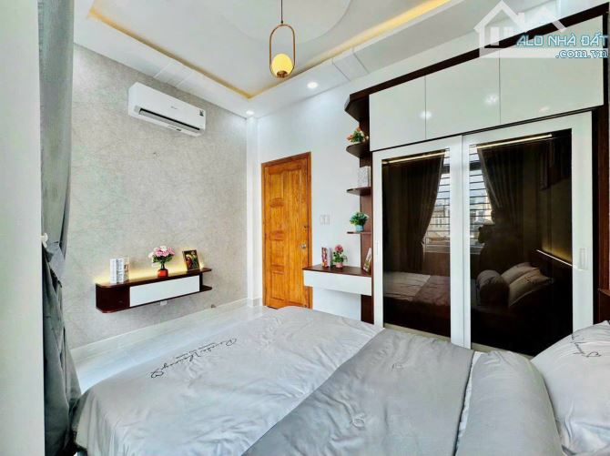 LÊN SÓNG SIÊU PHẨM ĐẸP LUNG LINH ĐÚC LỬNG 2 LẦU 🏡Vị trí Phạm Văn Chiêu - P.14 - Gò Vấp 💰 - 13