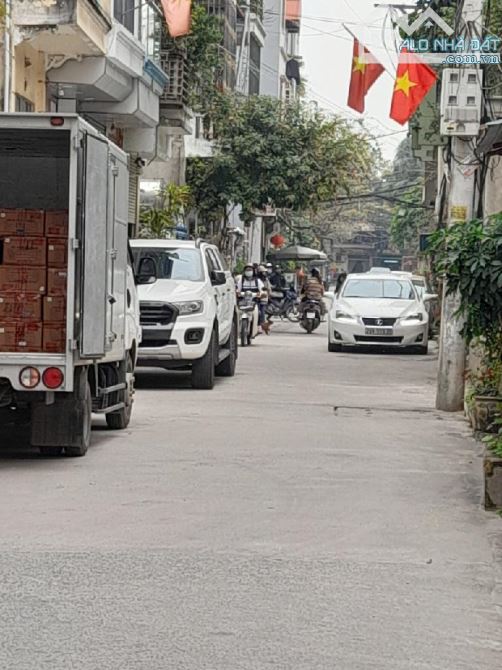 Nhà dân xây phân lô Cán bộ Thanh Trì 42m x 5 t ô tô tránh KD  gần phố giá 6.2 tỷ - 3
