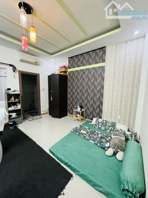 Mặt tiền hẻm KD, xe tải tránh, Phan Huy Ich, Tân Bình 80m2, 4tầng, chỉ 9 tỷ - 4