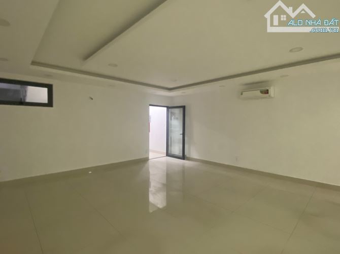 Nhà mặt tiền HOÀNG QUỐC VIỆT, PHÚ MỸ QUẬN 7 - 6x22- Trệt lửng 3 lầu, giảm 25 tỷ SHR - 4