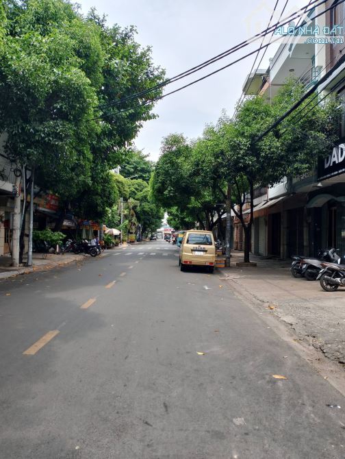 Cần bán nhà 7x17m 3 lầu mặt tiền đường Phan Đình Phùng quận Tân Phú chỉ 12.9 tỷ - 5