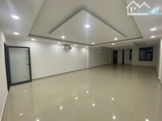 Nhà mặt tiền HOÀNG QUỐC VIỆT, PHÚ MỸ QUẬN 7 - 6x22- Trệt lửng 3 lầu, giảm 25 tỷ SHR - 5