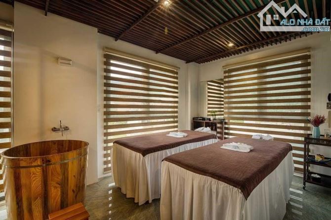 Cho thuê mặt bằng nhà 8 tầng 1500m2 đang kinh doanh Spa và Massage khu đầu tuyến Sơn Trà