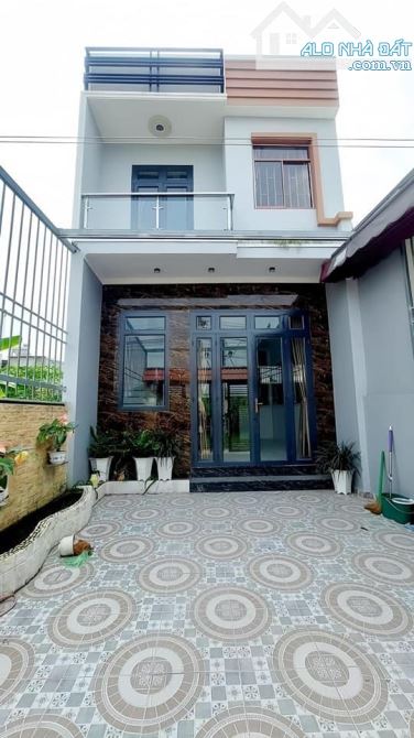 Chủ gửi bán nhà hẻm Bà Điểm Hóc Môn 12/ ấp Bắc Lân 1 lầu 3,6 tỷ/85m2 sổ riêng