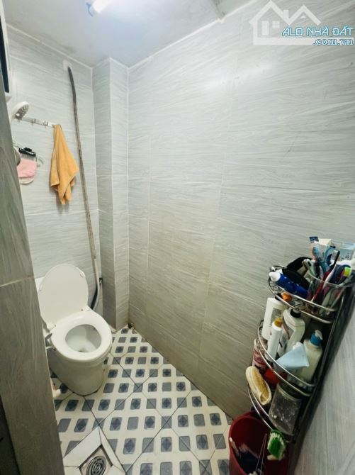 🌹28M2 - HẺM 3M - 4 TẦNG - AN NINH - CHỈ NHỈNH 5 TỶ🌹