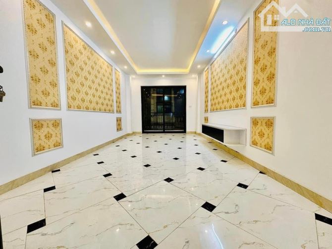 Bán nhà Phố Đông Ngạc, Dt 35m2, Ngõ rộng 6m, Cạnh chợ Kẻ Vẽ, Ô tô qua nhà, Giá 5.1 Tỷ - 1
