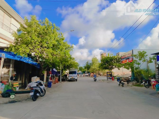 BÁN ĐẤT THANH CHƯƠNG -NGAY CHỢ MỚI ĐỨC PHỔ -KINH DOANH SẦM UẤT _150 M2 VUÔNG VỨC - 1