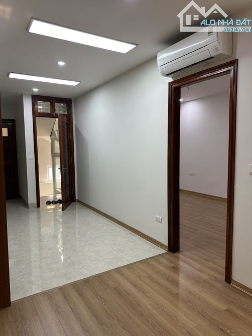 Cho thuê  căn shophose mặt đường Lê Trọng Tấn kđt Geleximco - Dương Nội - Hà Đông - 2