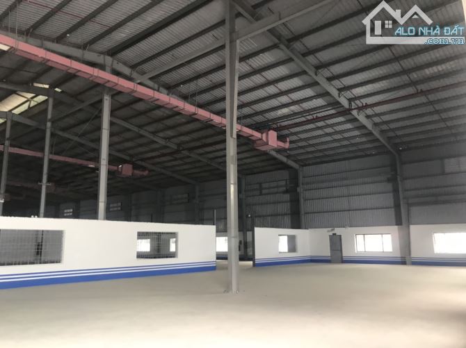 Cho thuê kho xưởng tại khu công nghiệp Thạch Thất - Quốc Oai, DT : 5500m2. Giá: 4,5 $/m2 - 2