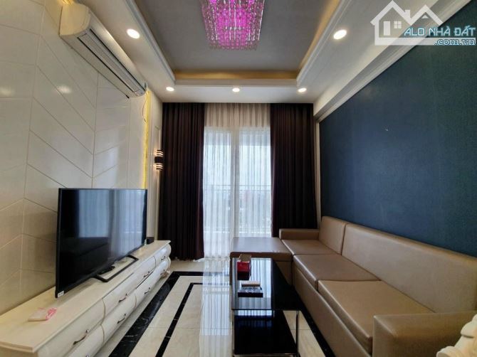 Bán Căn hộ The Botanica , 2 phòng ngủ , 2wc ,75m2, Full Nội Thất , Giá : 4.7 Tỷ - 3