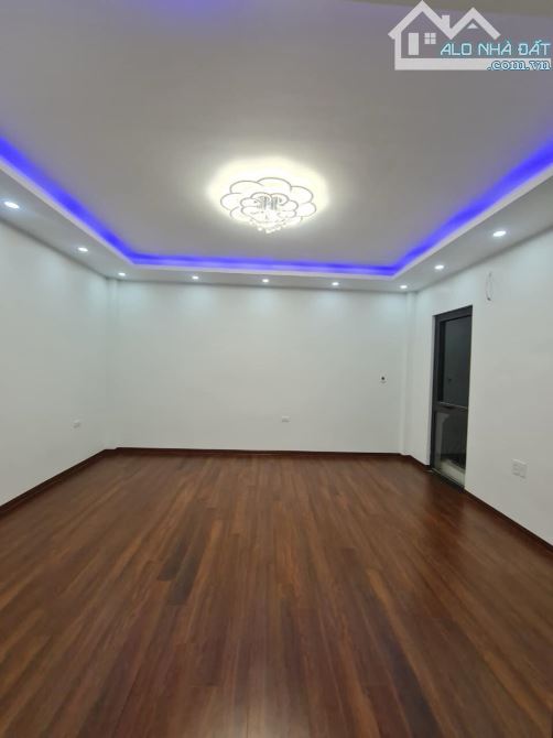 Bán Nhà Riêng Ngõ 69a Hoàng Văn Thái Thanh Xuân 40m2, 5T, MT 8m, Phân Lô Giá Chỉ 8,5 Tỷ - 2