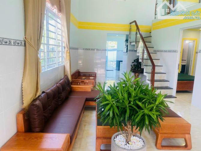 Bán homestay ở kp ninh lợi tây ninh giá 3,2 tỷ - 3