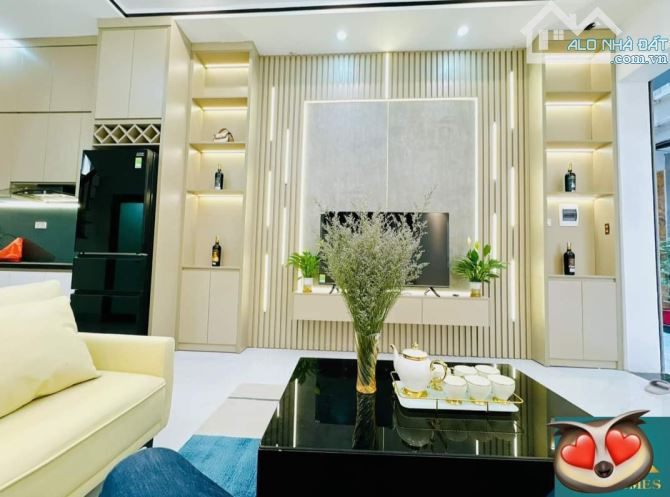 Bán nhà ngõ phố Hoàng mai quận Hoàng Mai đẹp như khách sạn  oto đỗ cửa 5,8 tỷ - 4