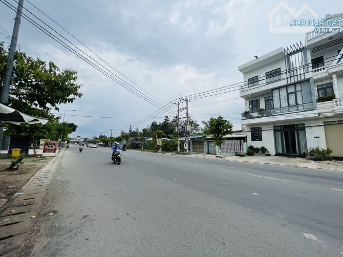 Đất bán hẻm 8 lửa xã Bình Hoà đường xe hơi hẻm 5m sổ riêng 135m2 giá 1,95 tỷ chỉ 14,5tr/m2 - 5
