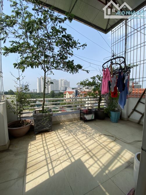 Cho thuê nhà mặt phố Trần Vỹ, Mai Dịch, Cầu Giấy, Hà Nội. dt 90 m2 x 6 tầng, thang máy, th - 8