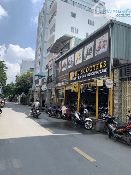 Thông tin chính xác 100%. nhà MT Nguyễn Bán Huân, p Thảo Điền. 7,55x17m. 2,5 lầu. Bán36 tỷ - 1
