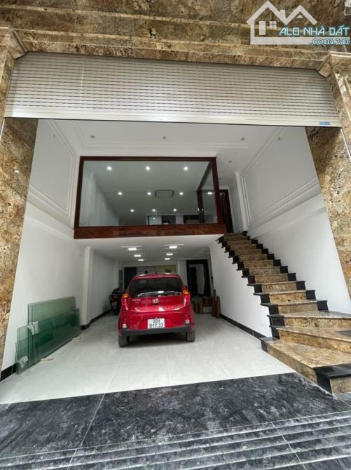 Bán nhà 7 tầng thang máy ô tô tránh ngõ 36 Đào Tấn giá 17.9 Tỷ Ba Đình, kinh doanh