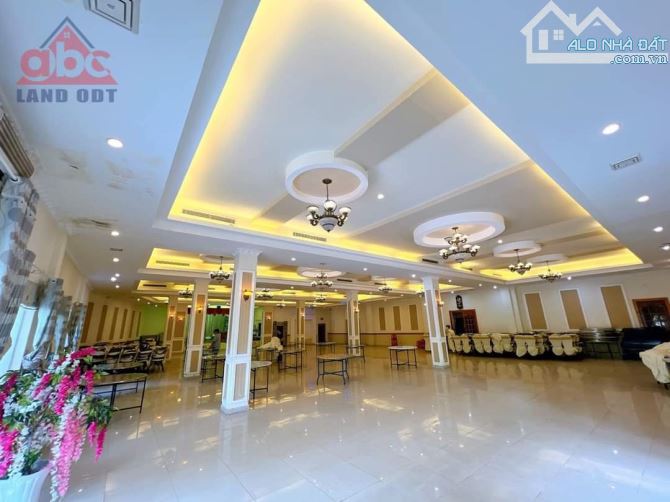 Cho Thuê lại nhà hàng 1600m2 P.Hoà Bình trung tâm TP.Biên Hoà .Giá chỉ 80tr - 13