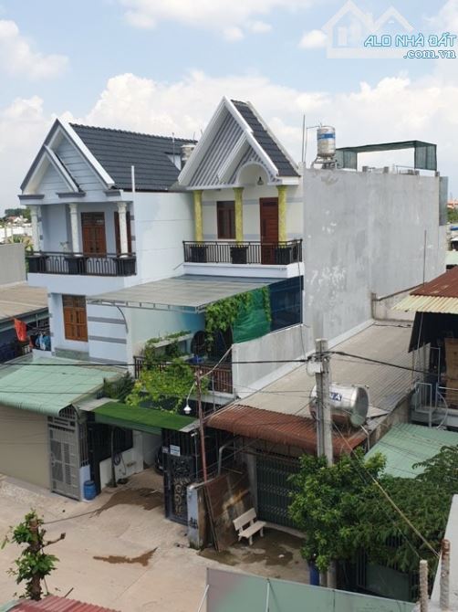 Bán nhà 1T2L Mặt tiền nhựa gần Lê Hồng Phong trung tâm Dĩ An, Bình Dương - Giá 5.2 Tỷ - 2