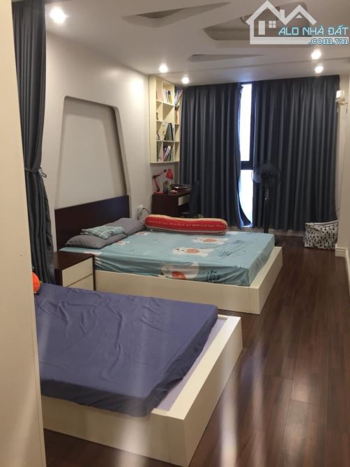 Bán Nhà Mặt Ngõ Phố Lạc Long Quân, Dt 35m2, Ngõ Ô Tô Tránh, Ô Tô Vào, kinh Doanh, Giá 8 Tỷ - 2