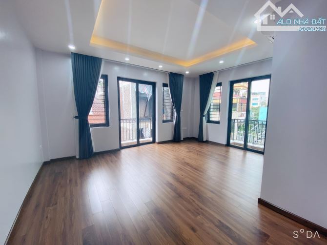 Toà Văn Phòng 7 Tầng Hoàng Quốc Việt – Võ Chí Công 70m2, MT 6m, Thang Máy, Đường 10m 25 tỷ - 3