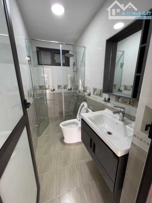 Bán nhà phố Liên Mạc, Bắc Từ Liêm, Dt 35m2, Sân ô tô cạnh nhà , Thang máy ,Giá 3.95 Tỷ - 3