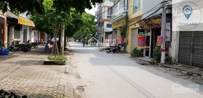 Bán nhà phố Tây Trà, quận Hoàng Mai, Ô Tô Vào Nhà, 70m, giá 7.3 Tỷ