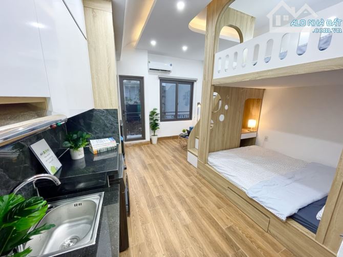 Khai Trương CCMN 33 Văn Cao 30m2 Studio Giường Tầng 2 Ngủ Full Nội Thất,Thang Máy Ban Công