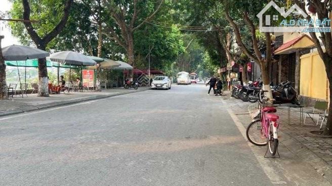 Bán nhà phố Tây Trà, quận Hoàng Mai, Ô Tô Vào Nhà, 70m, giá 7.3 Tỷ - 1