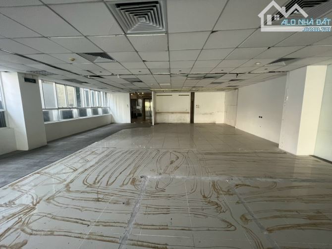 Cho thuê văn phòng quận Ba Đình, Hà Nội- Hacid Quán Thánh 280m2 560m2 - 2