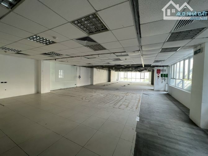 Cho thuê văn phòng quận Ba Đình, Hà Nội- Hacid Quán Thánh 280m2 560m2 - 3