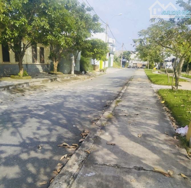 Bán Siêu Biệt Thự 30x30 Ngay Võ Văn Kiệt- An Dương Vương Nội Thất Hơn 350 Khối Gỗ Quý 65tỷ - 3