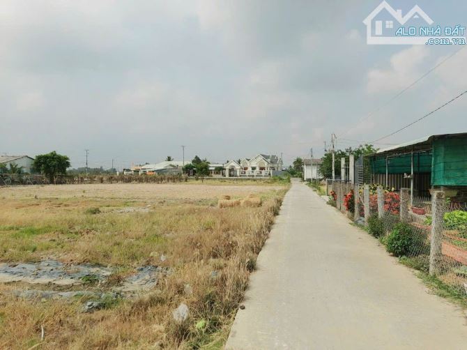 Quá Đẹp, 450m2 đất có 100m2 thổ đường ô tô chỉ 670tr - 5