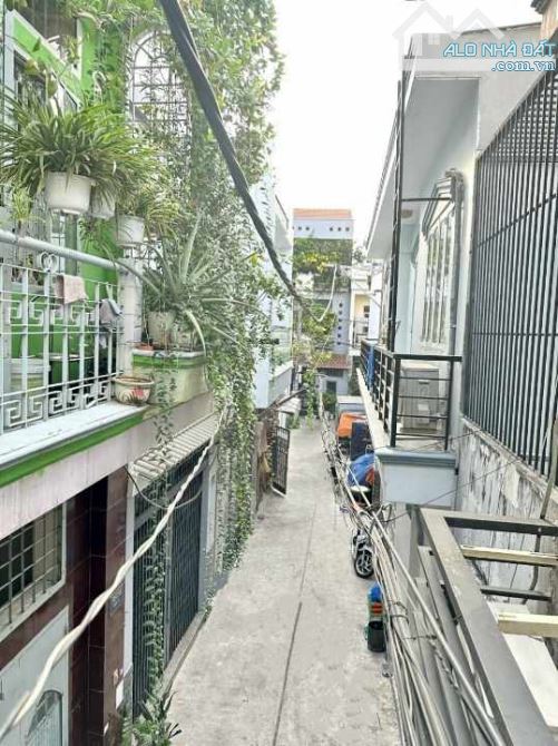 Bán nhà đường Vườn Lài, Tân Phú, 30m2, 2 tầng, 3m x 10m, chỉ 3 tỷ 4 - 7