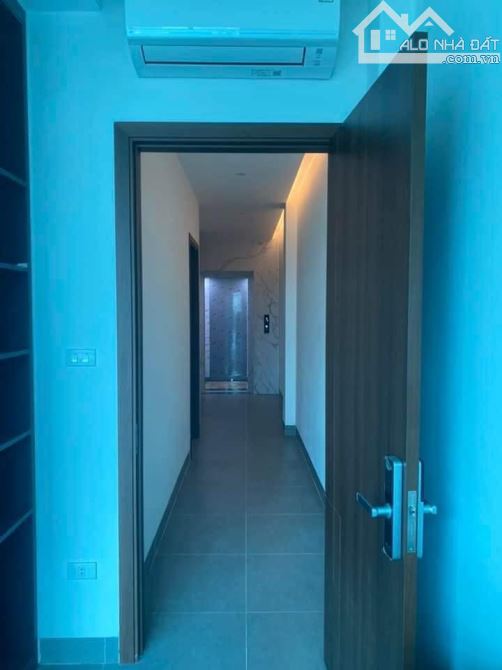 NHÀ LK PHỐ HOÀNG CÔNG KIẾN HƯNG 7 TẦNG THANG MÁY DT 60M2 MT 5M2 GIÁ 15.5 TỶ - 8
