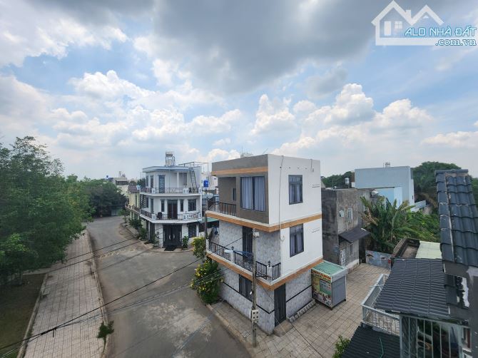 View công viên, nhà đẹp xây ở rất chắc chắn, 4x16, vị trí đắc địa, ngay chợ, trường, lộ, g - 8