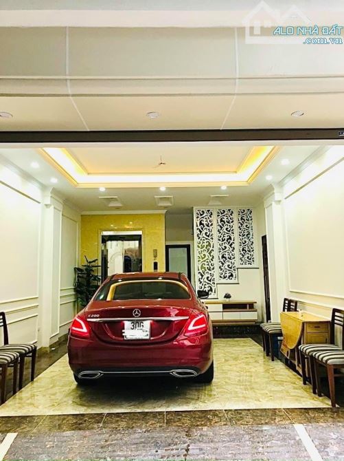 Bán nhà Hào Nam – Cát Linh, Đống Đa, phân lô 3 ô tô tránh nhau, lô góc, giá đầu tư