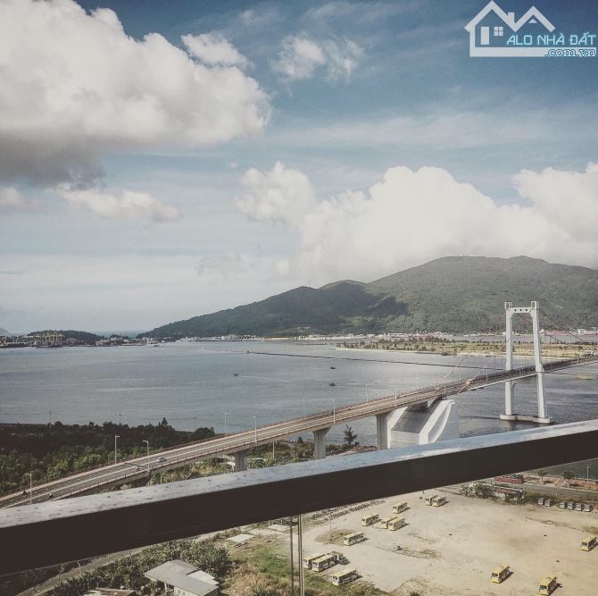 Bán căn hộ chung cư Blooming Tower Đà Nẵng view biển nội thất đẹp