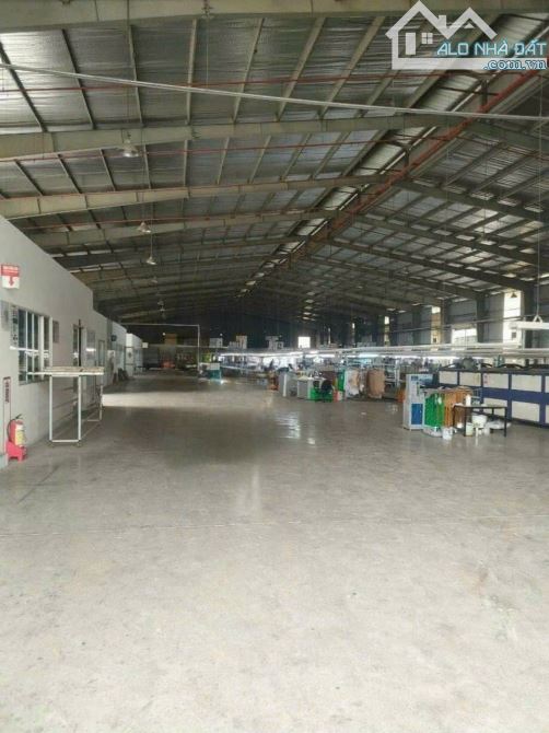 Cho thuê 3.200 m2 Xưởng Trong KCN Nam Tân Uyên Gía : 3.5 usd/m2 .xưởng đẹp giá cạnh tranh - 1