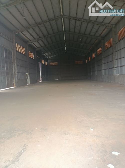 *Cho thuê kho*500m2 - 10.000m2 trong KCN Sóng Thần 1, Dĩ An, Bình Dương - 1