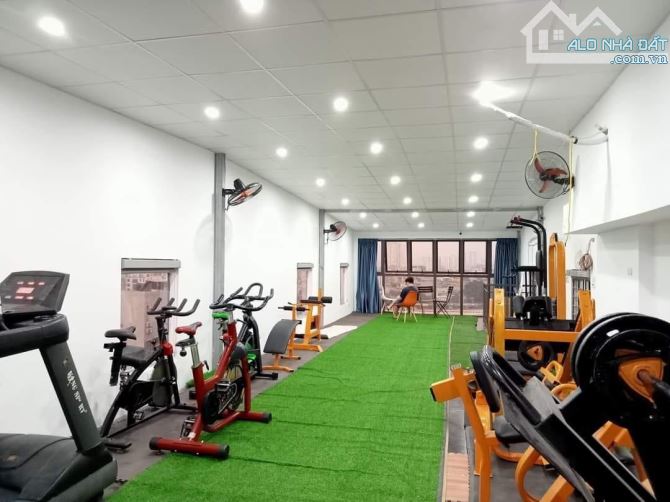 Bán tòa căn hộ dịch vụ 9 tầng siêu thị GYM ngõ 286 Nguyễn Xiển DT 170m2 MT 5.1M2 giá 48 tỷ - 1